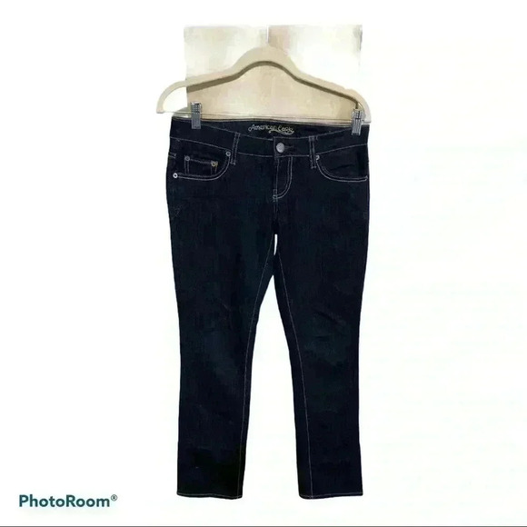American Eagle Outfitters Denim - American Eagle Blue Jeans Size 2 Short